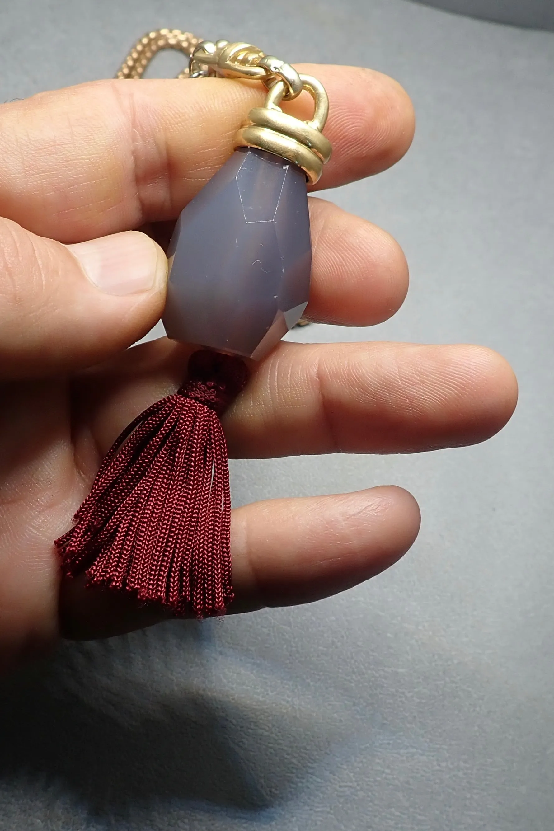 AGATE NECKLACE