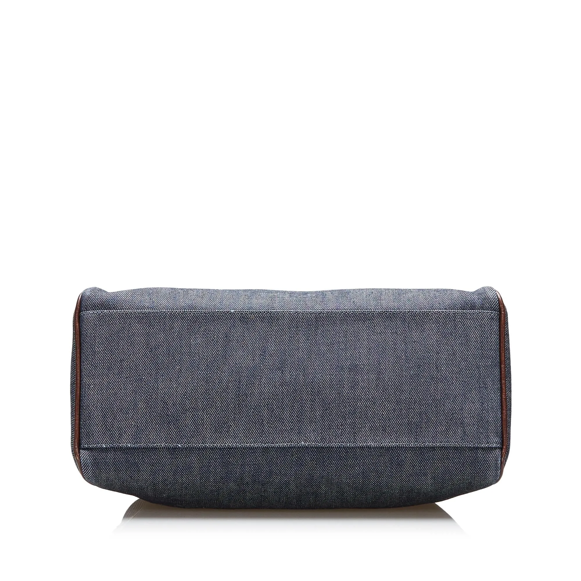 Fendi Etniko Shoulder Bag (SHG-umNg09)
