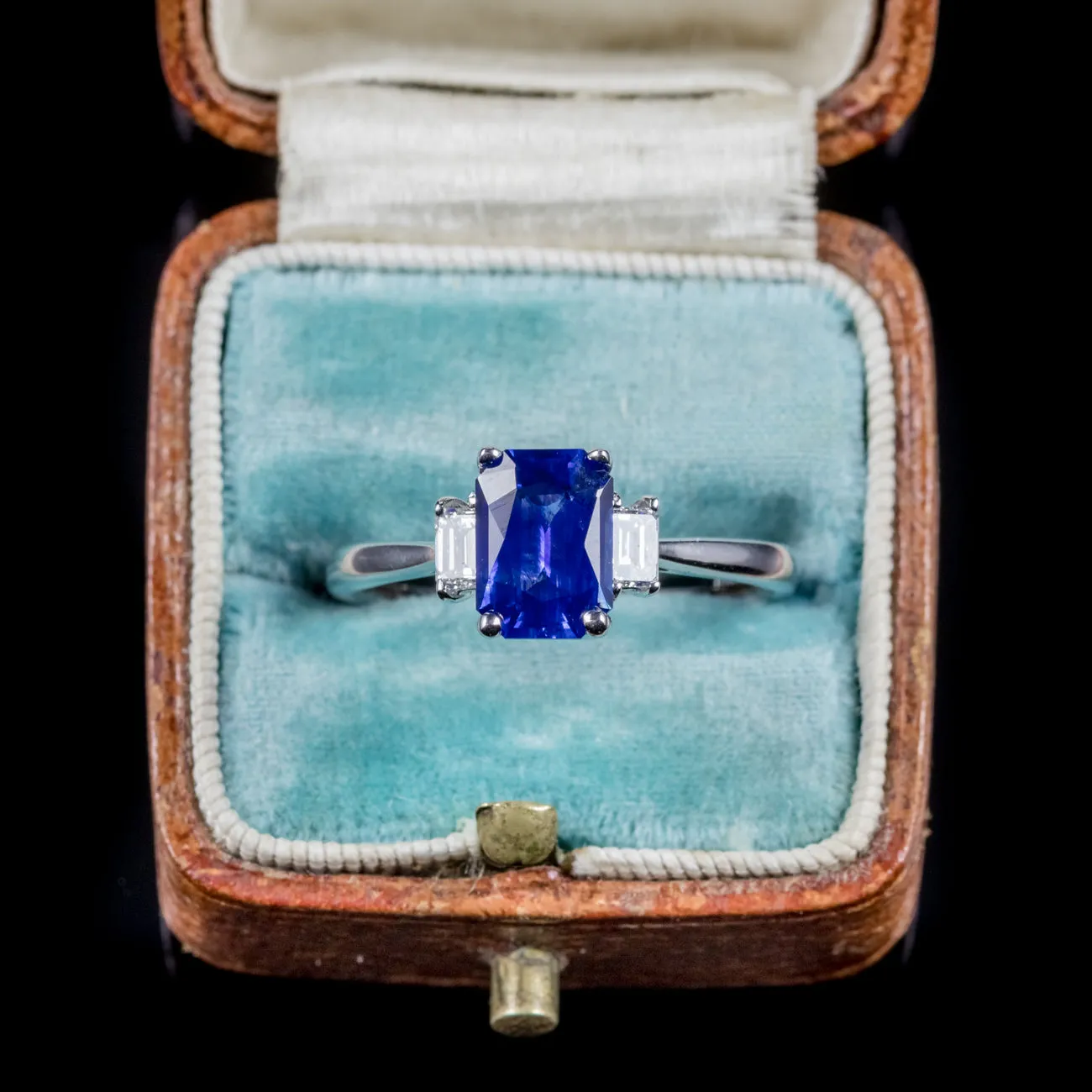 Vintage Sapphire Diamond Trilogy Ring 1.57Ct Sapphire Circa 1970